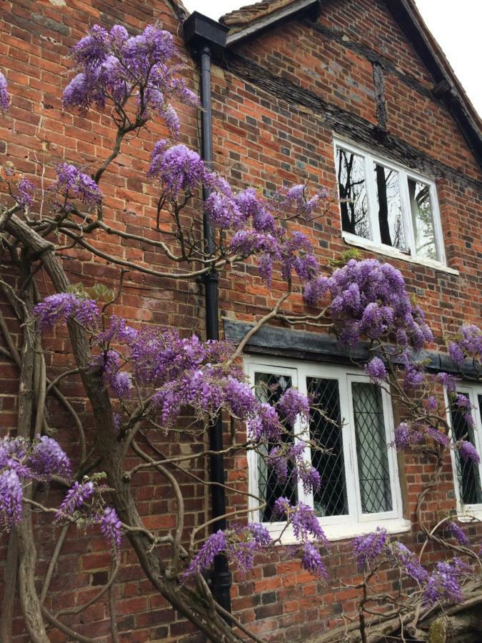 The Old Farmhouse Windsor Buitenkant foto